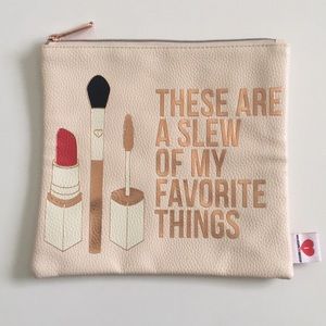 NWOT Breakups to Makeup Clutch